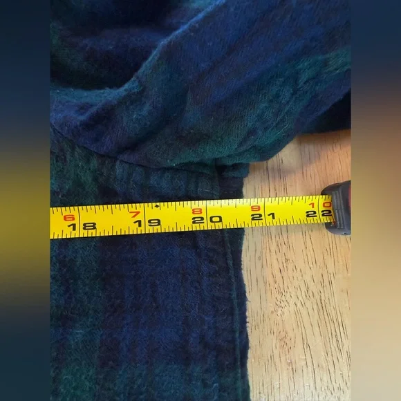 L.L.Bean Women's Scotch Plaid Flannel Sherpa-Lined Zip Hoodie Size Small Outdoor - Picture 9 of 10